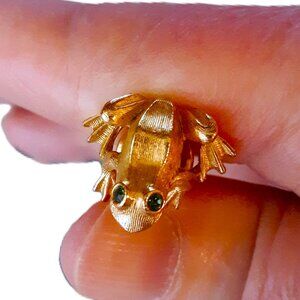 1970's Toad Frog Lapel Pin Emerald Green Crystal Stone Eyes Gold Tone VTG Avon